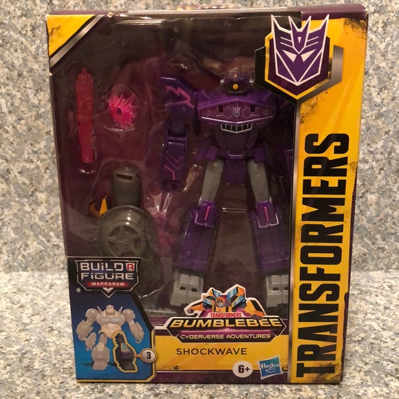 TRANSFORMERS BUMBLEBEE SHOCKWAVE Deluxe Action Figure!! Great gift!!! NEW - Picture 1 of 5